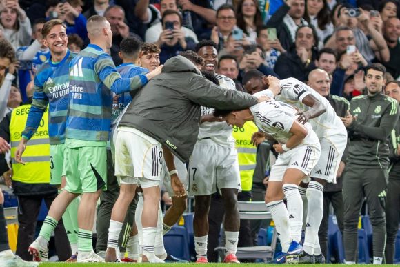 ريال مدريد يجهز مفاجأة في التشكيلة أمام مالقا